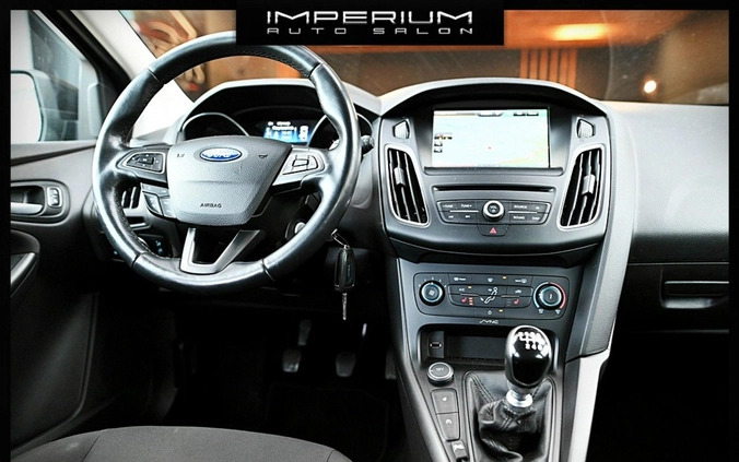Ford Focus cena 34900 przebieg: 134000, rok produkcji 2015 z Działoszyn małe 466